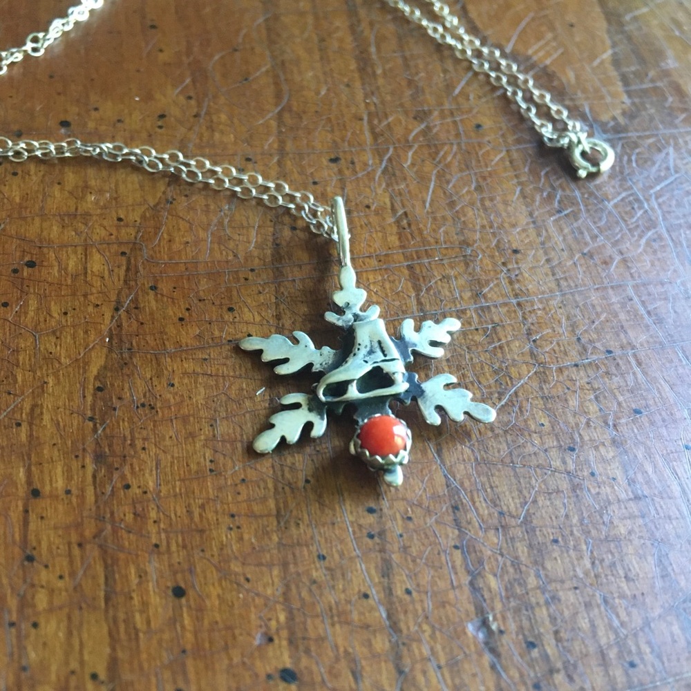 Elegant Silver Snowflake Necklace with Coral Accent - Picture 3 of 3
